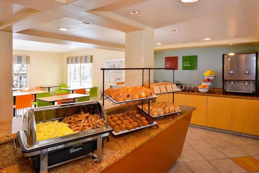 Homewood By Hilton Circle/seaworld Area Hotel 3*
